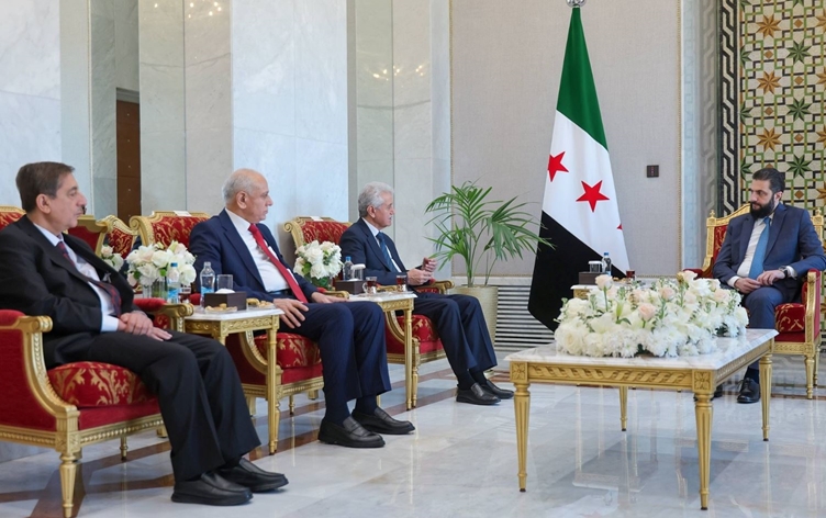  ئەحمەد شەرع: پابەندین بە زامنکردنی مافی کورد لە چوارچێوەی دەستوور 